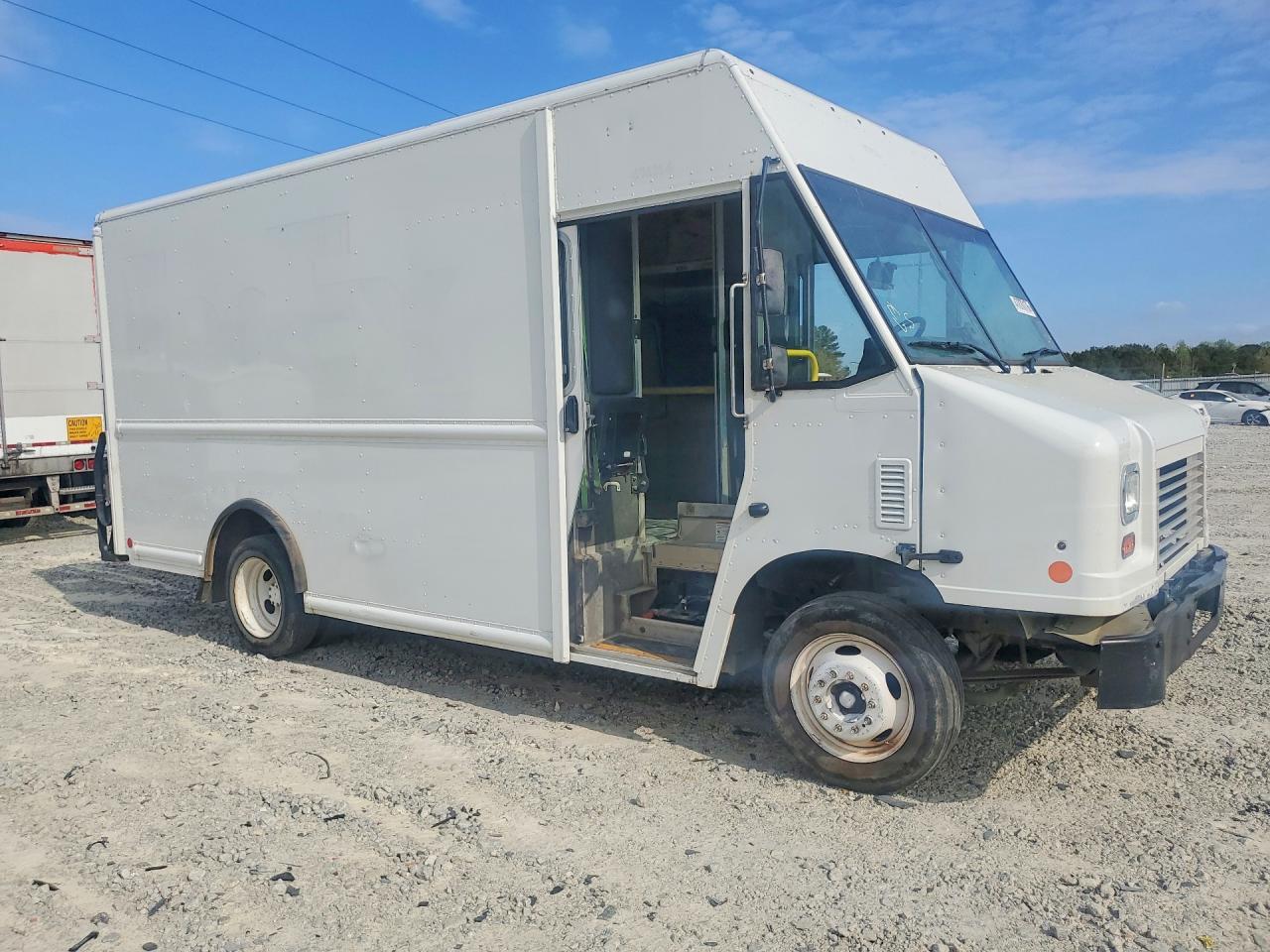 2020 Ford F59 Delivery Truck