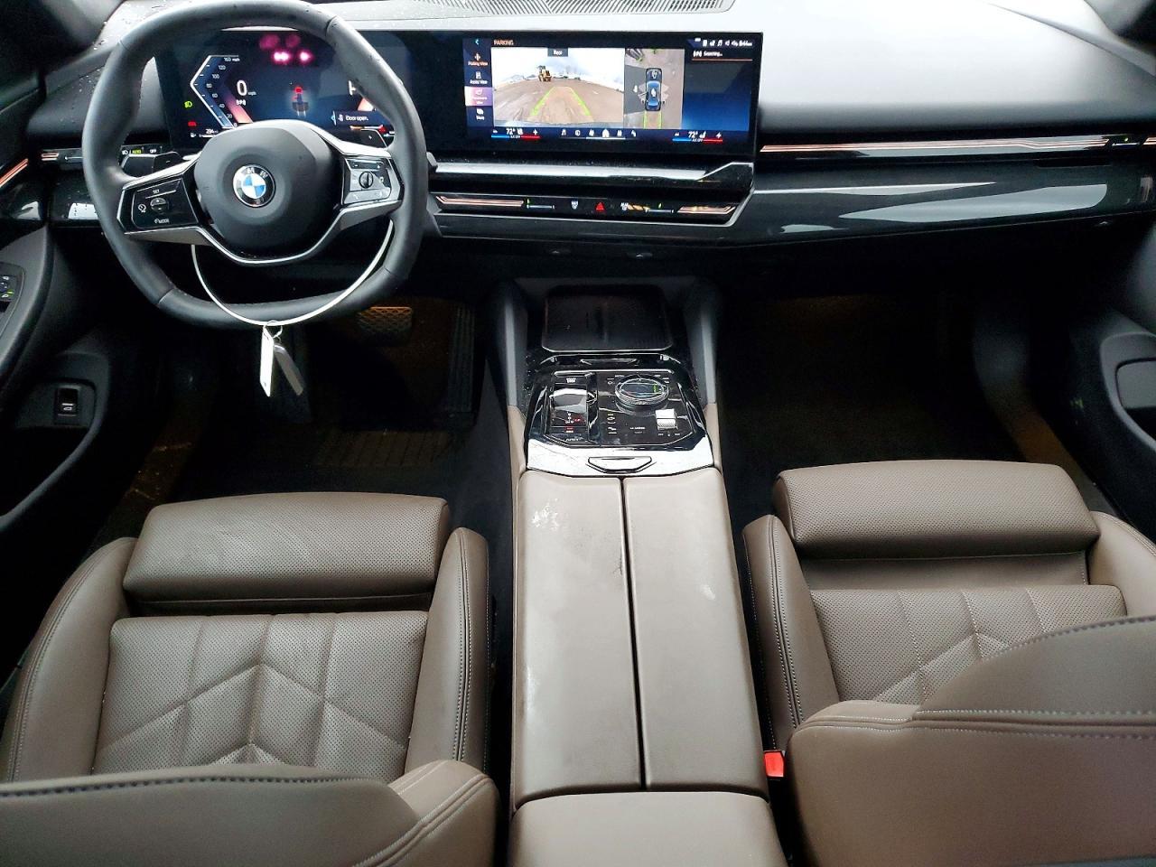 2024 BMW 530 xi