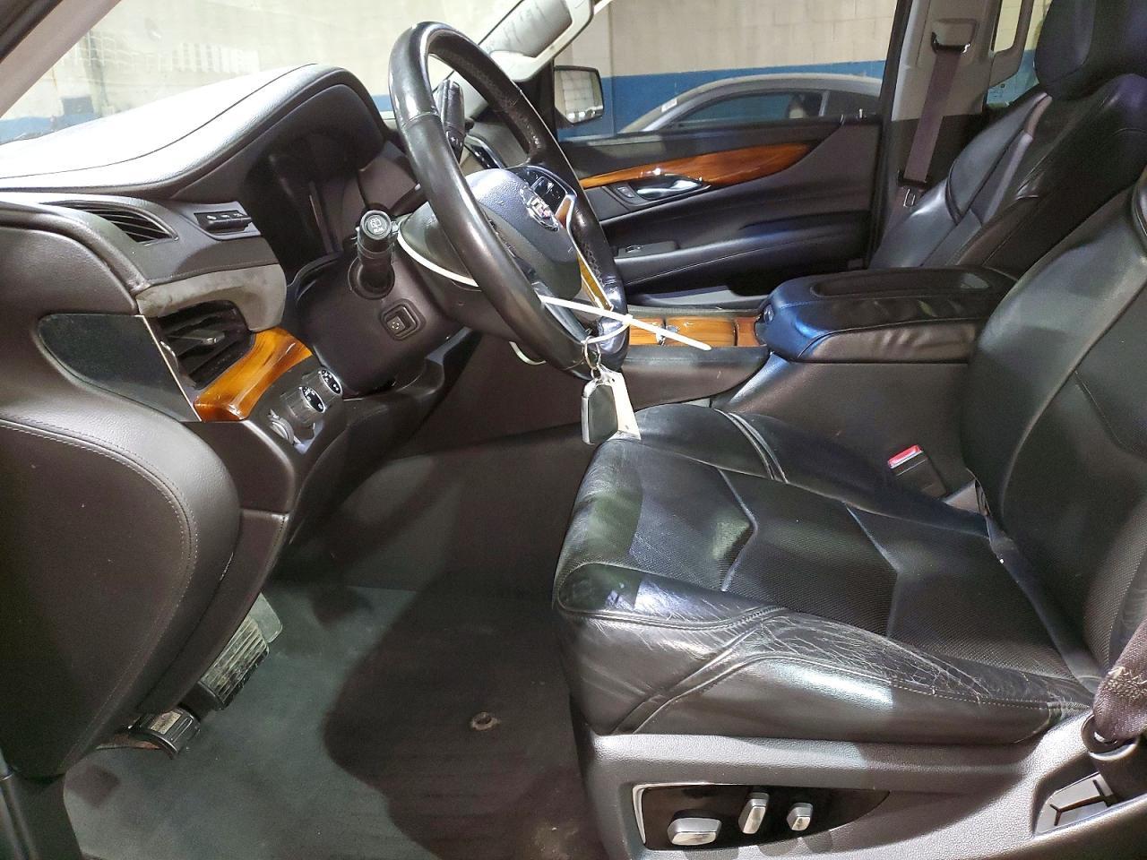 2015 Cadillac Escalade Luxury
