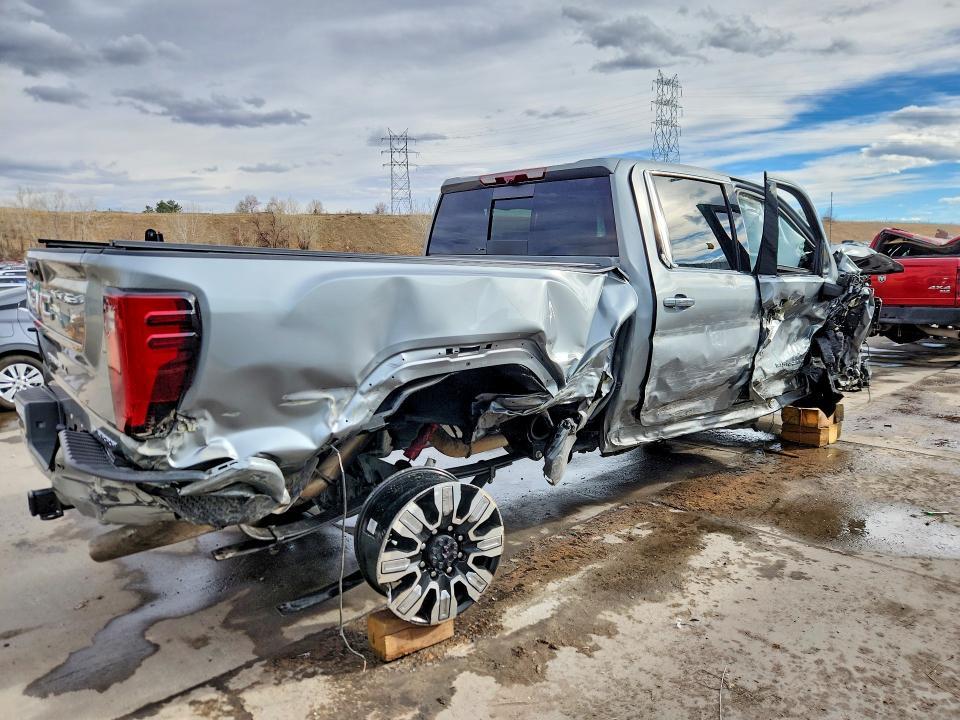 2025 GMC Sierra K2500 Denali