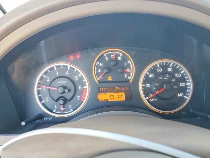 2008 Nissan Armada se