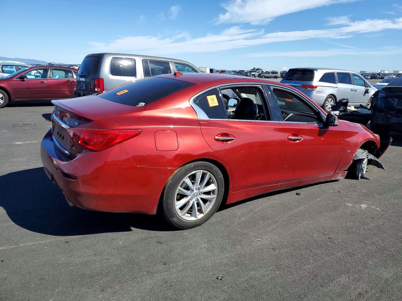 2015 Infiniti Q50 Base