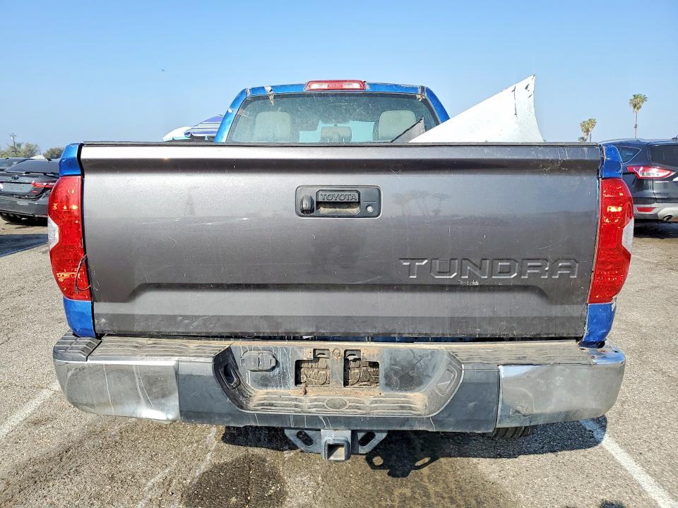 2017 Toyota Tundra SR5