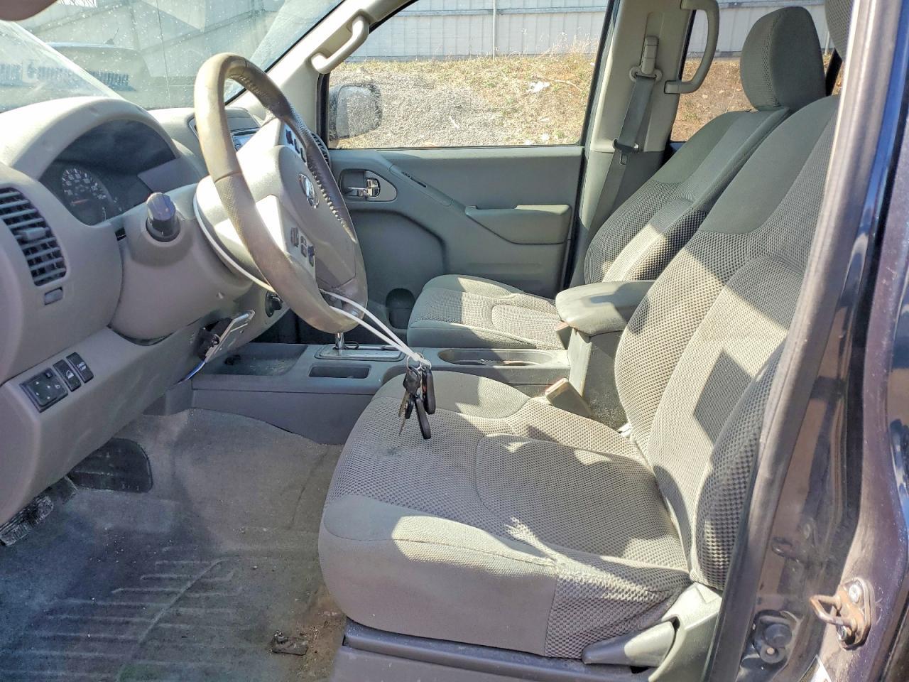 2016 Nissan Frontier SV