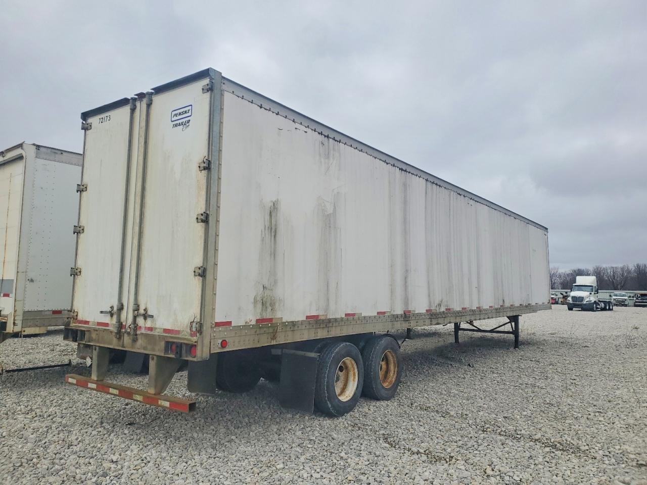 2001 Trailers 2001 DRY Van Trailer