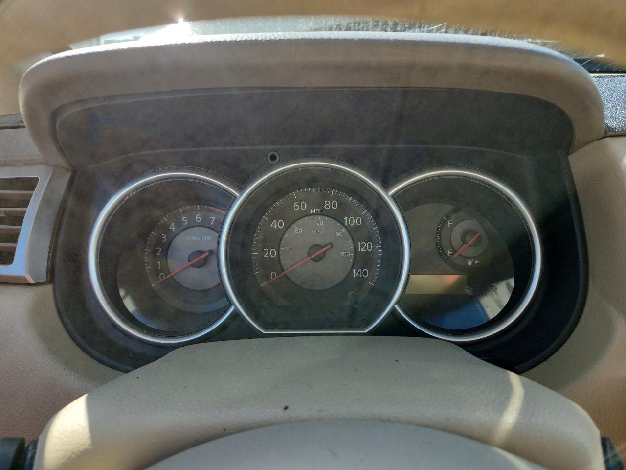 2009 Nissan Versa 1.8 s