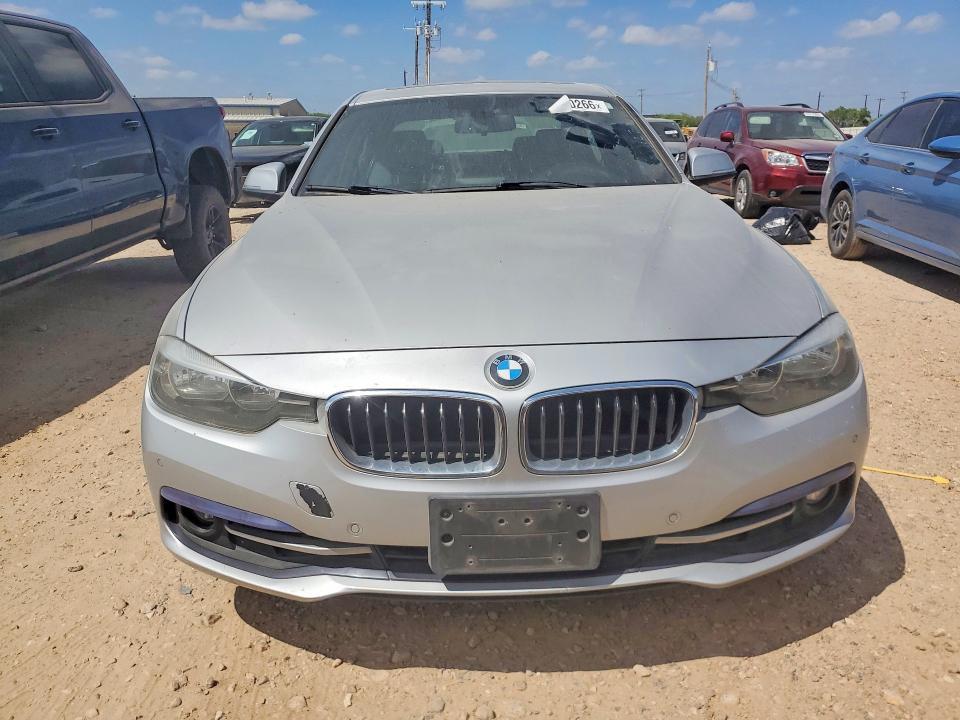 2017 BMW 330 i