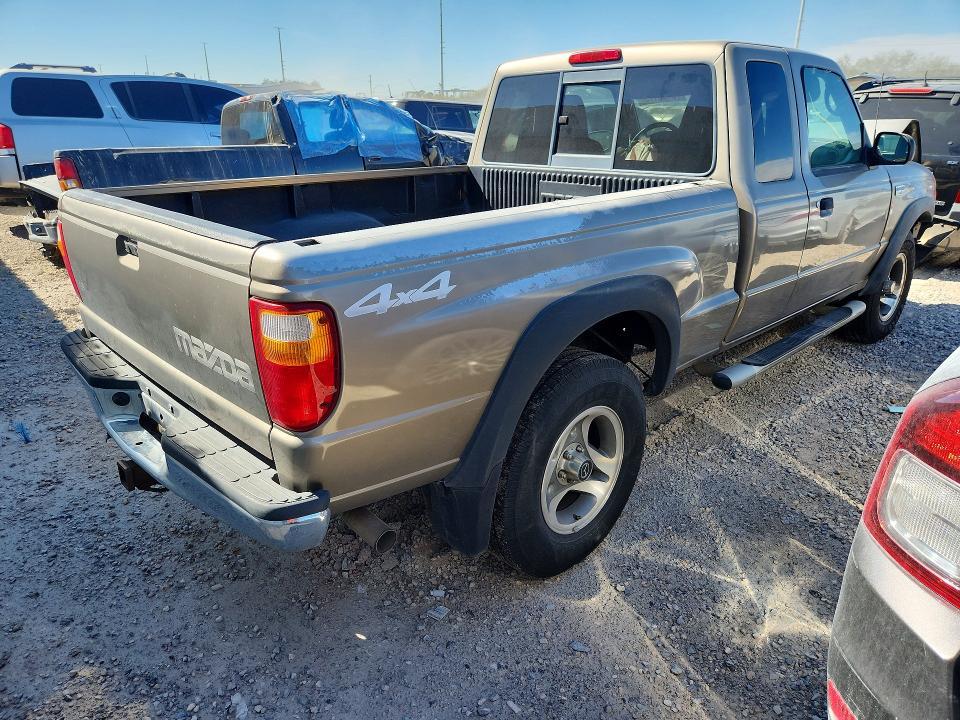 2004 Mazda B4000 cab