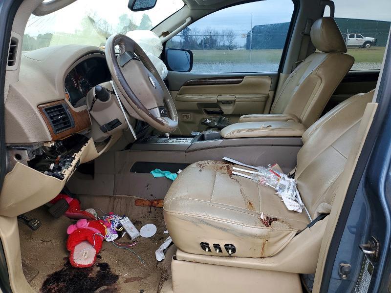 2012 Nissan Armada sv