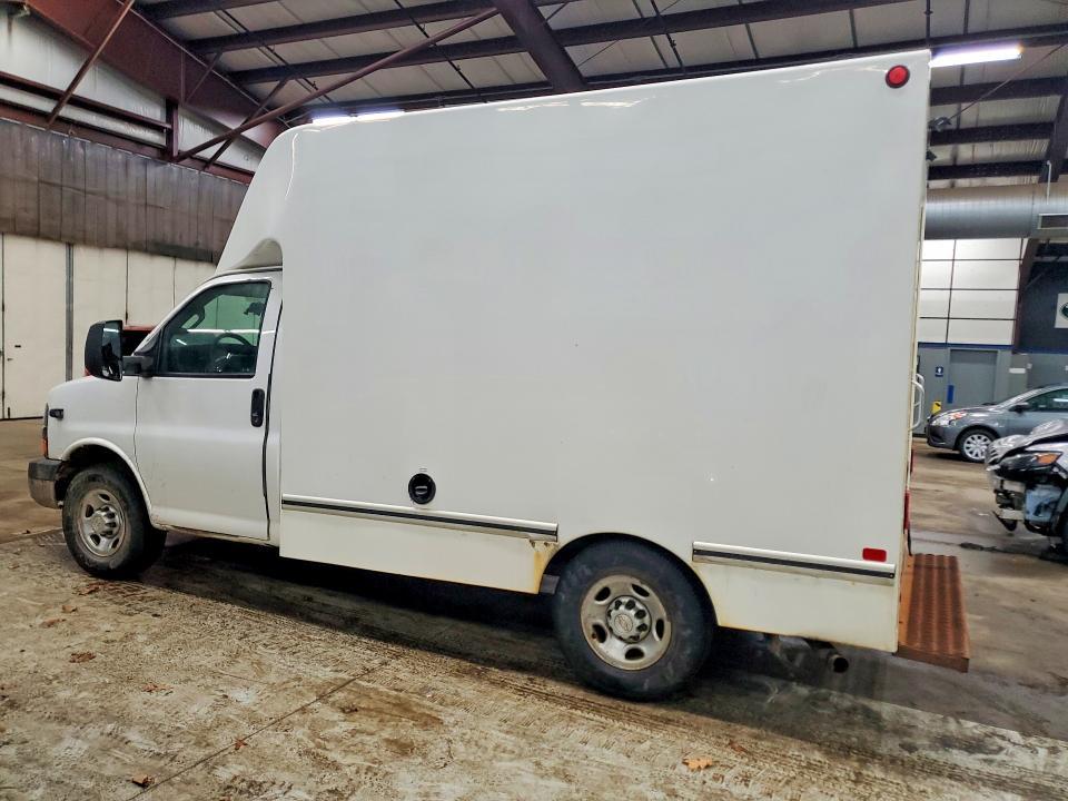 2020 Chev Express G3500