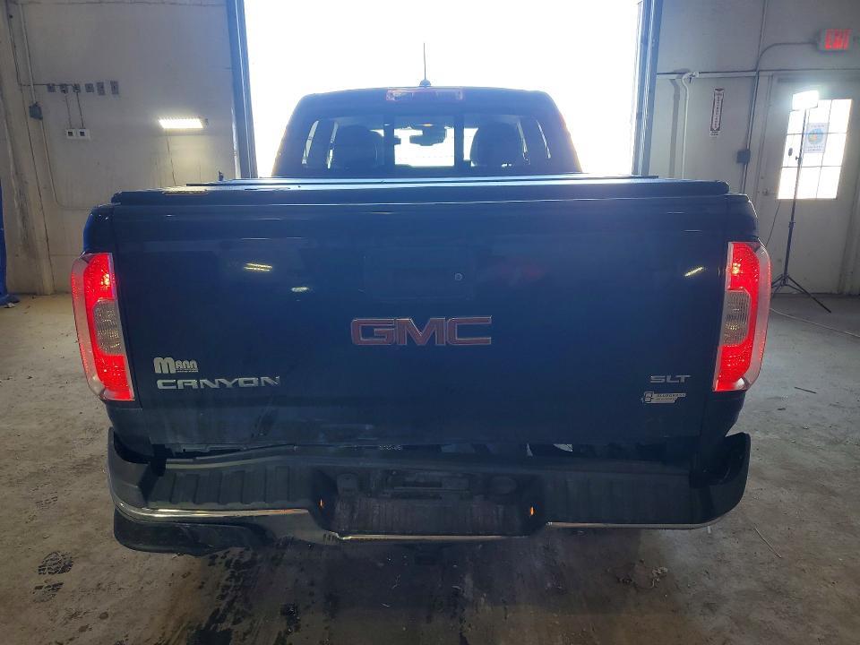 2017 GMC Canyon SLT