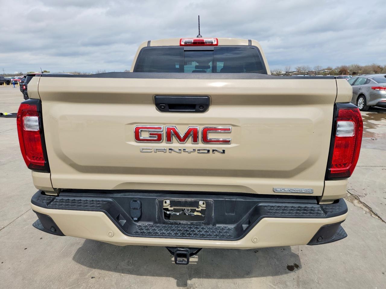 2024 GMC Canyon Elevation