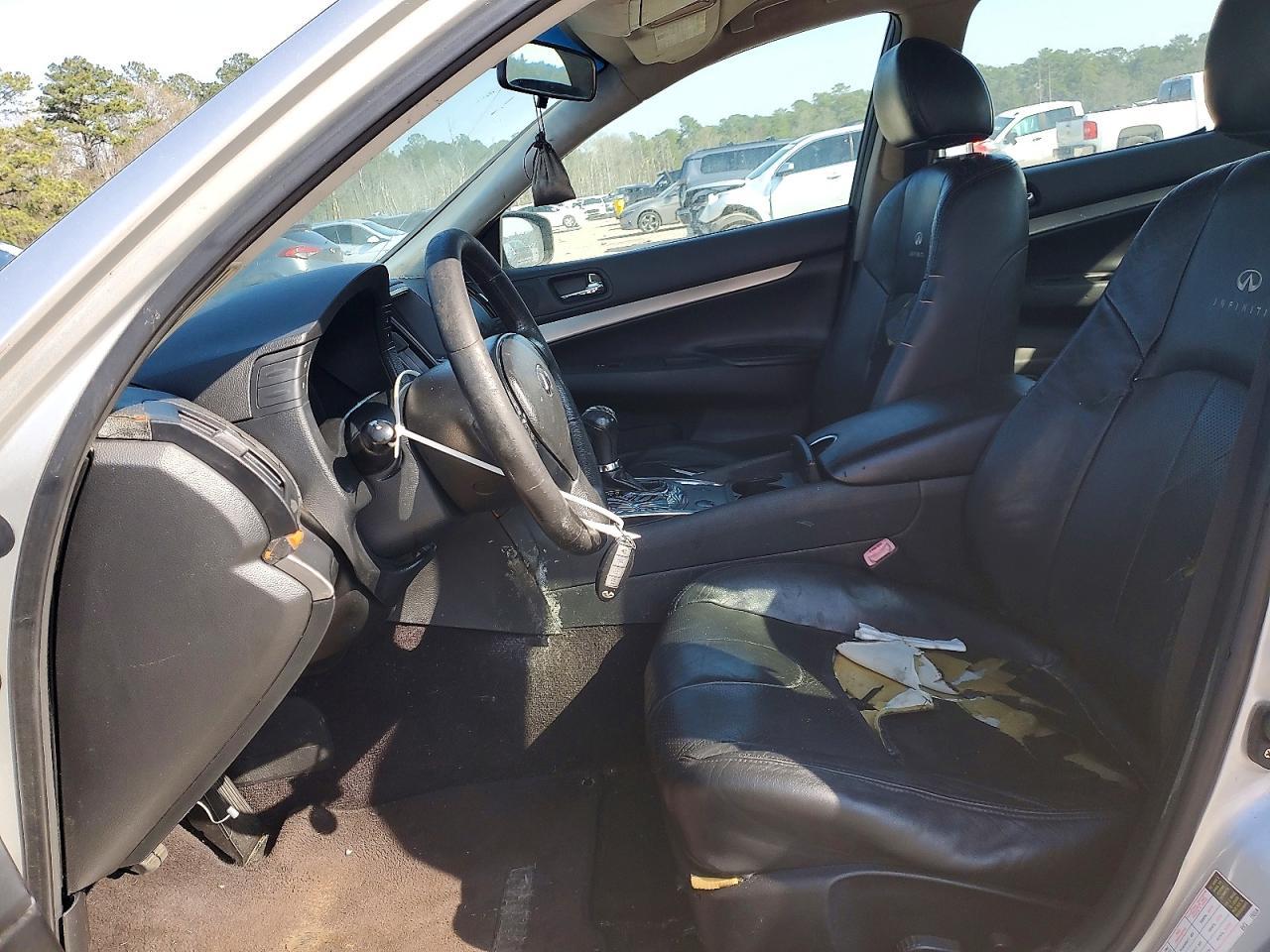 2011 Infiniti G25 Sedan Base