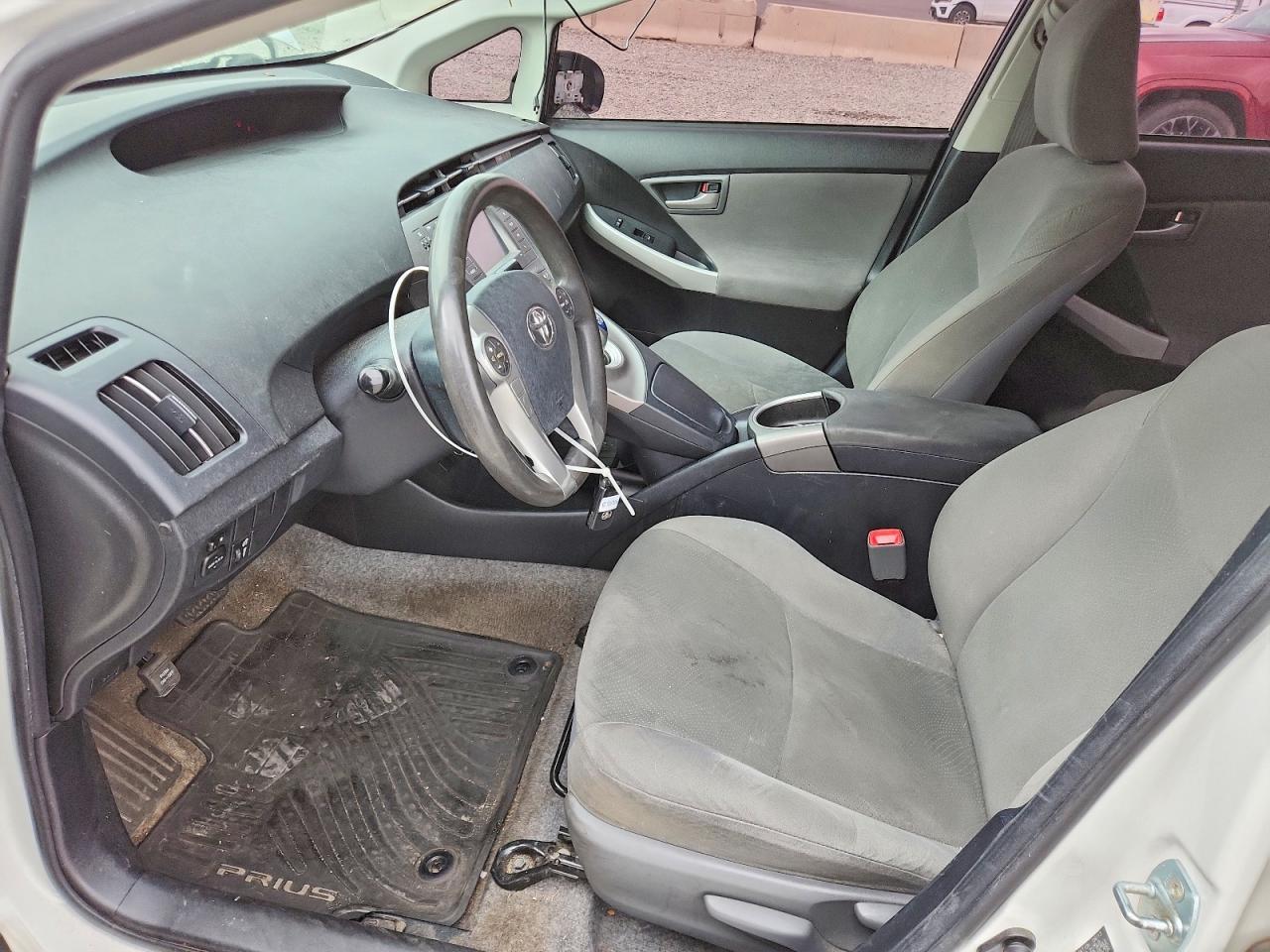 2013 Toyota Prius two