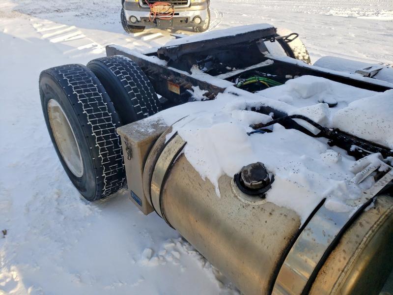 2018 Freightliner Cascadia 113