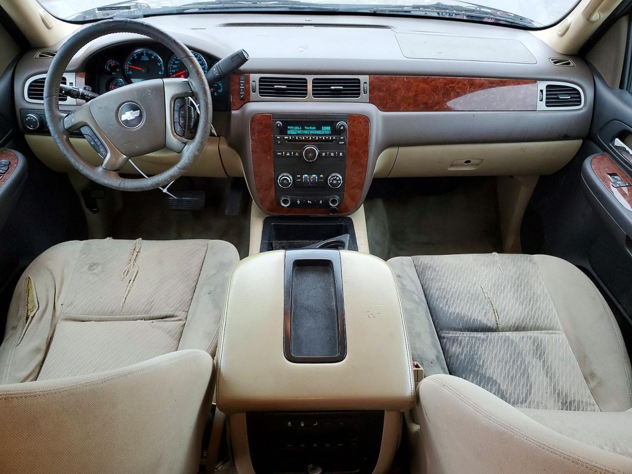 2012 Chevrolet Suburban C1500 ls