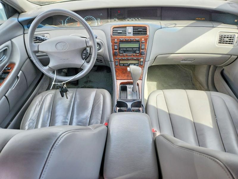 2000 Toyota Avalon xl