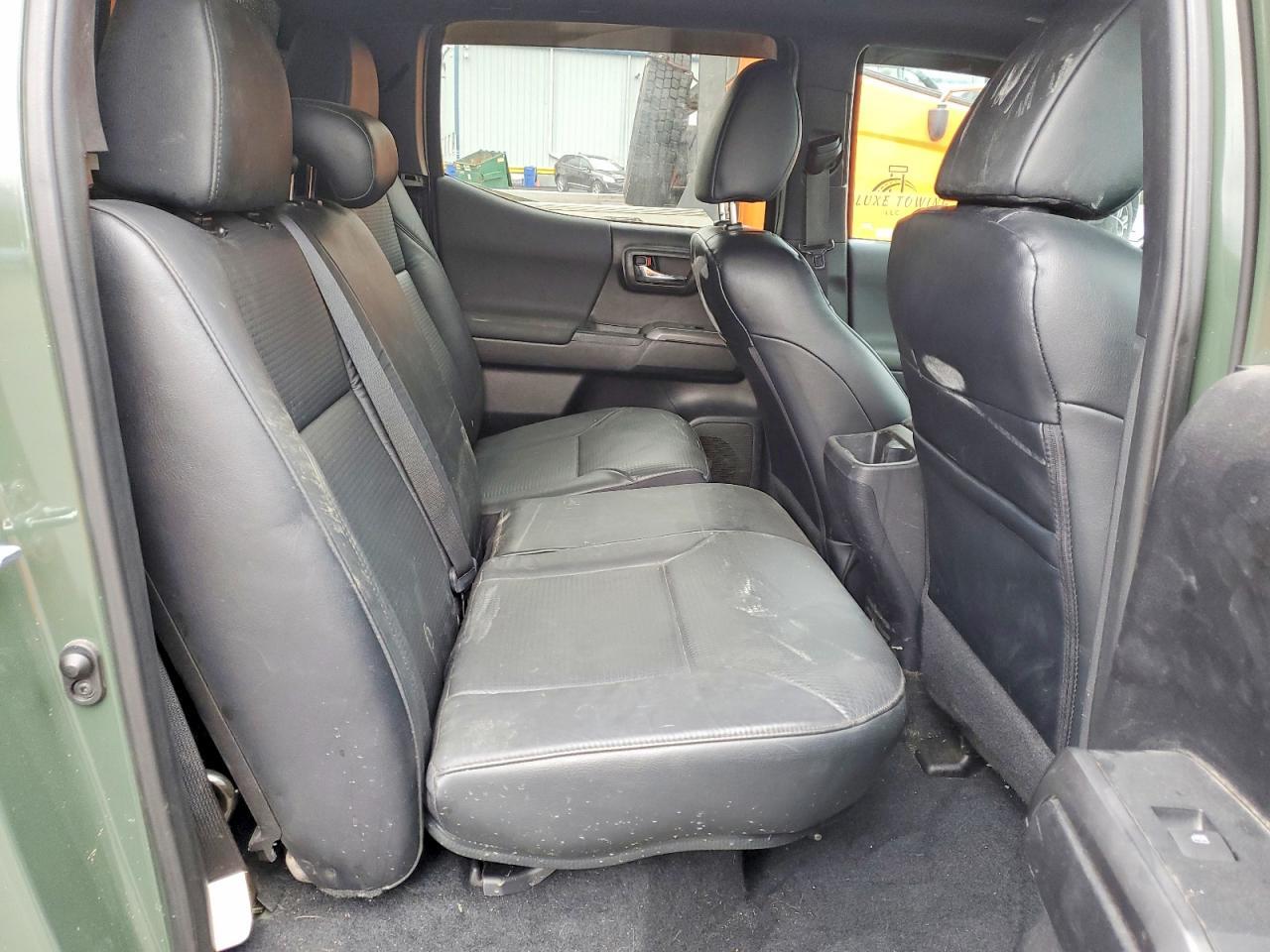 2022 Toyota Tacoma TRD OFF-Road