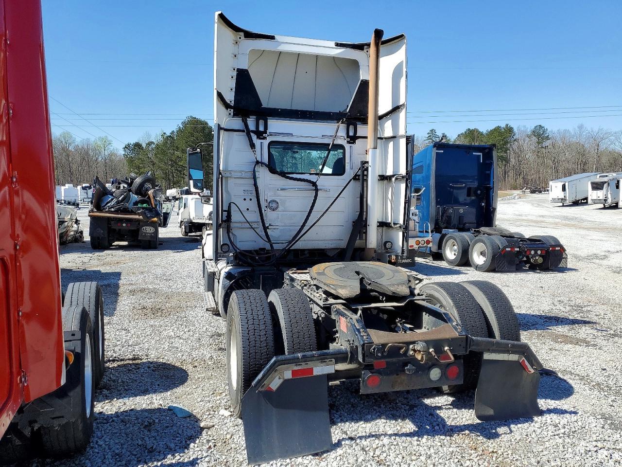 2017 Volvo VNL Semi Truck