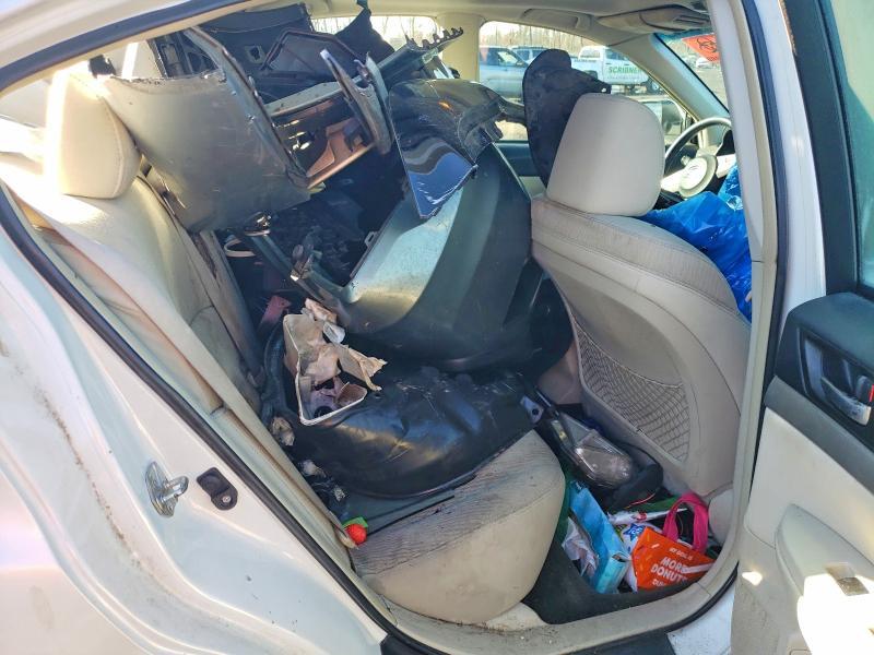 2011 Subaru Legacy 2.5i Premium