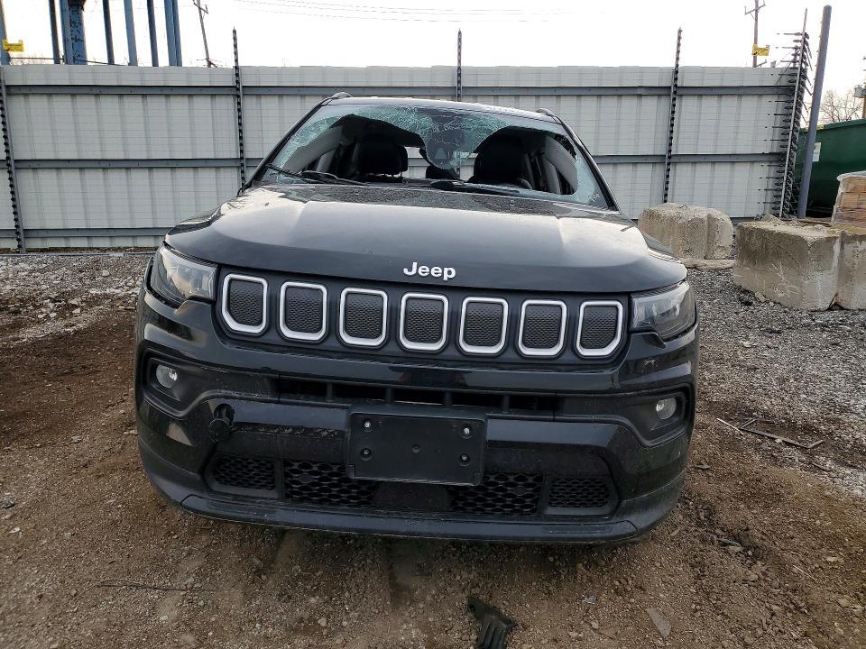 2022 Jeep Compass Latitude lux