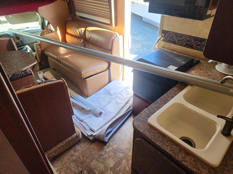 2011 Jayco 2010 Ford Greyhawk rv