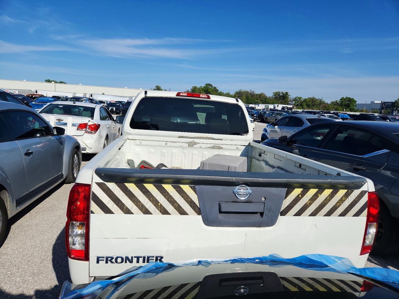 2016 Nissan Frontier S