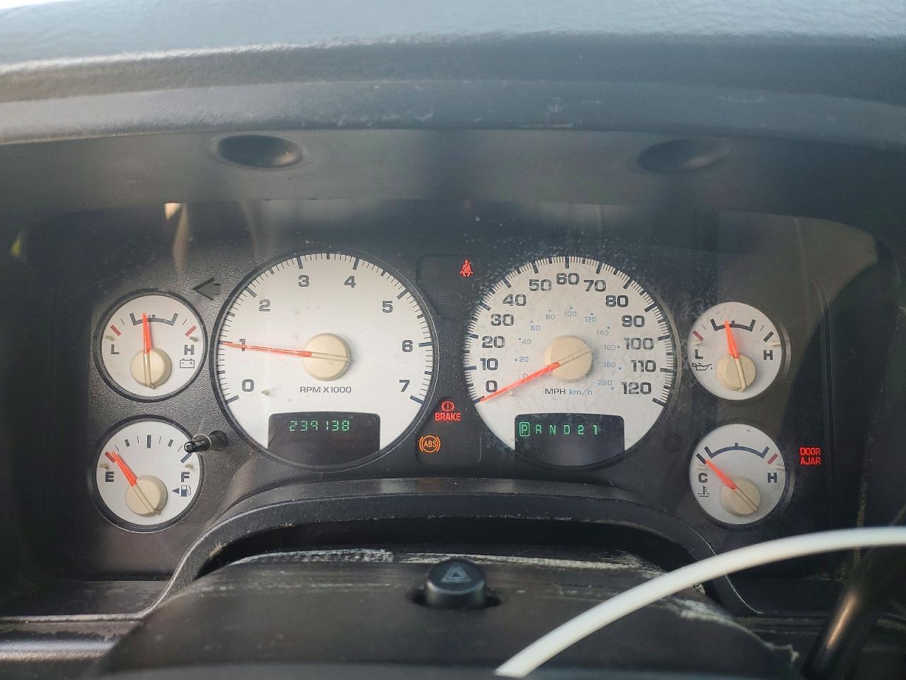 2004 Dodge RAM 1500 ST