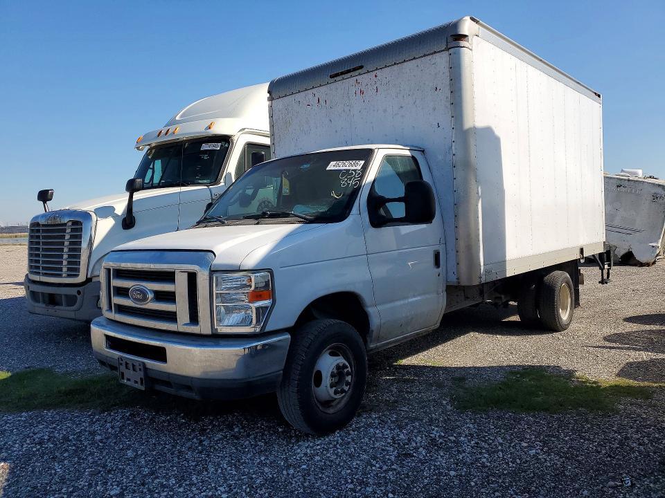 2019 Ford E350 BOX Truck