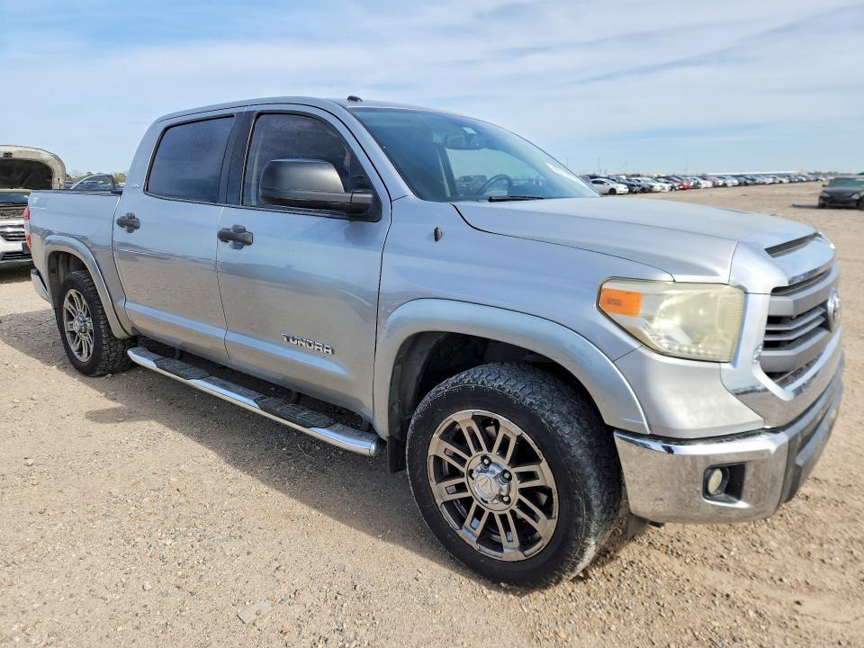 2015 Toyota Tundra SR5