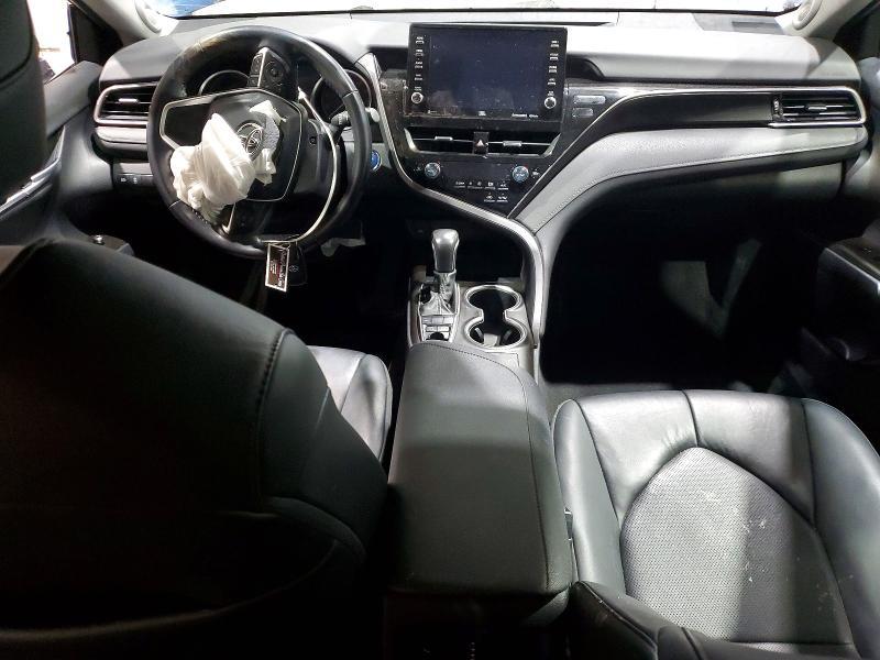 2021 Toyota Camry Hybrid xle