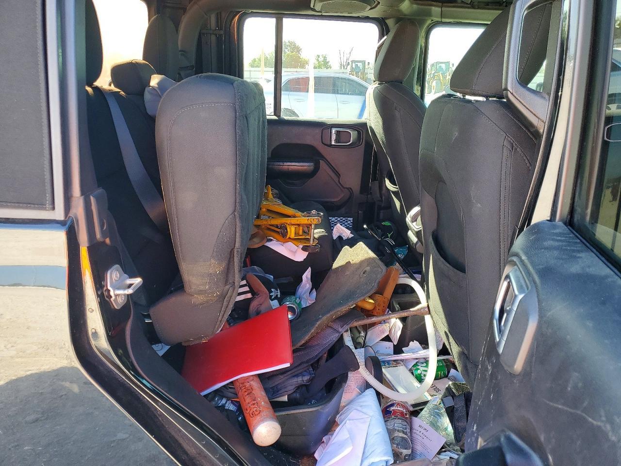 2020 Jeep Gladiator Sport