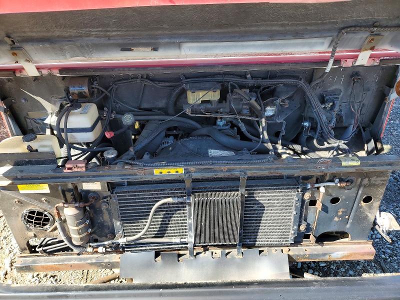 2000 Workhorse Custom Chassis Forward Control Chassis Delivery Truck