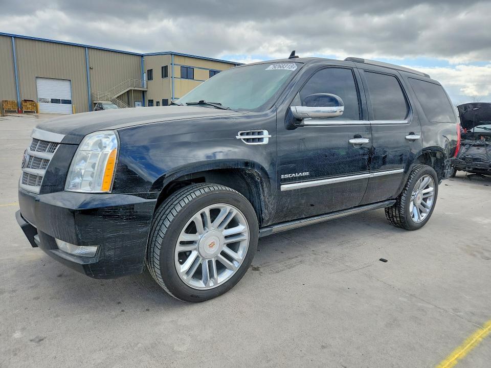2013 Cadillac Escalade Platinum
