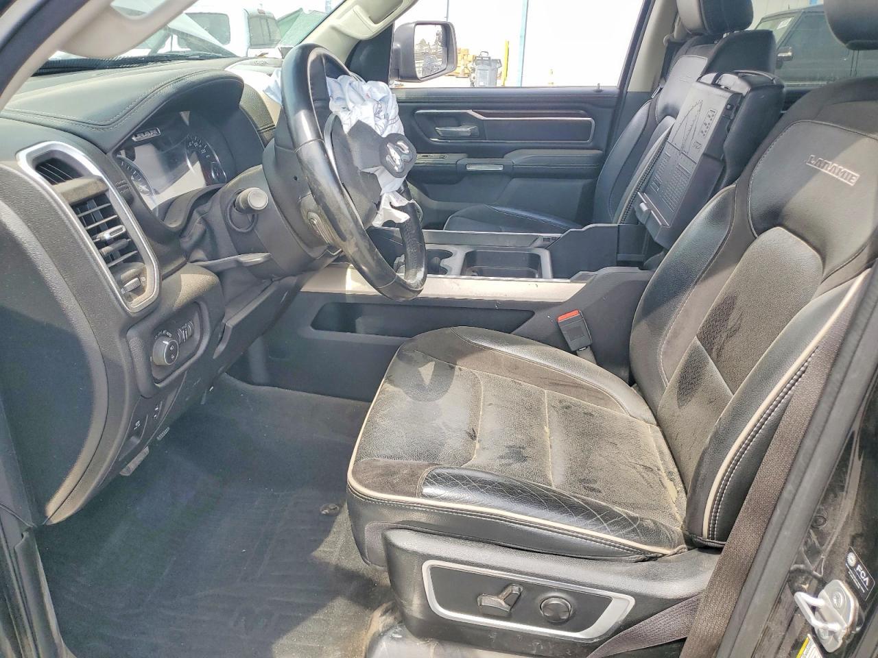 2022 Dodge 1500 Laramie