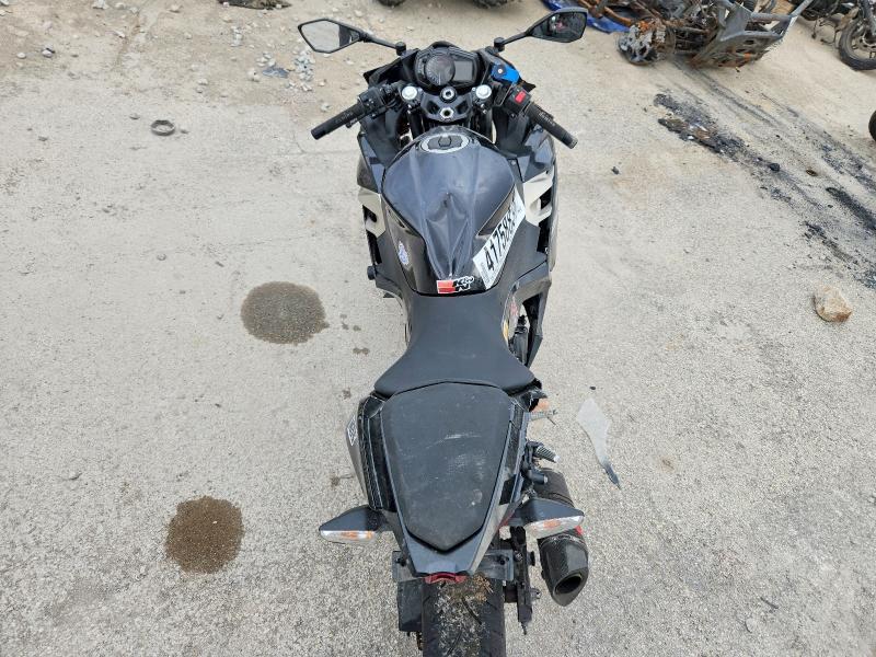 2022 Kawasaki EX400