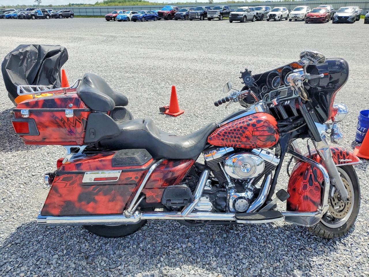 2006 Harley-Davidson Flhtcui