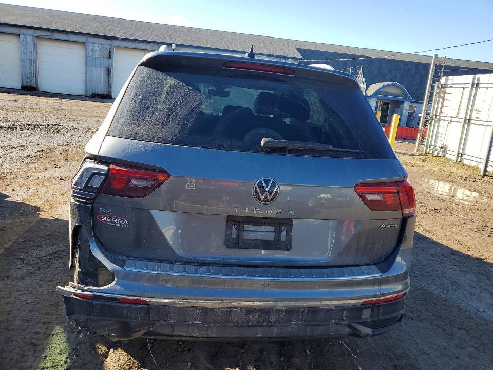 2022 Volkswagen Tiguan se