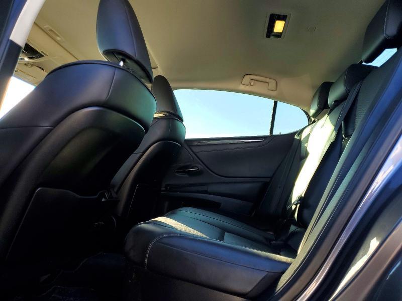 2020 Lexus Es 300h Base