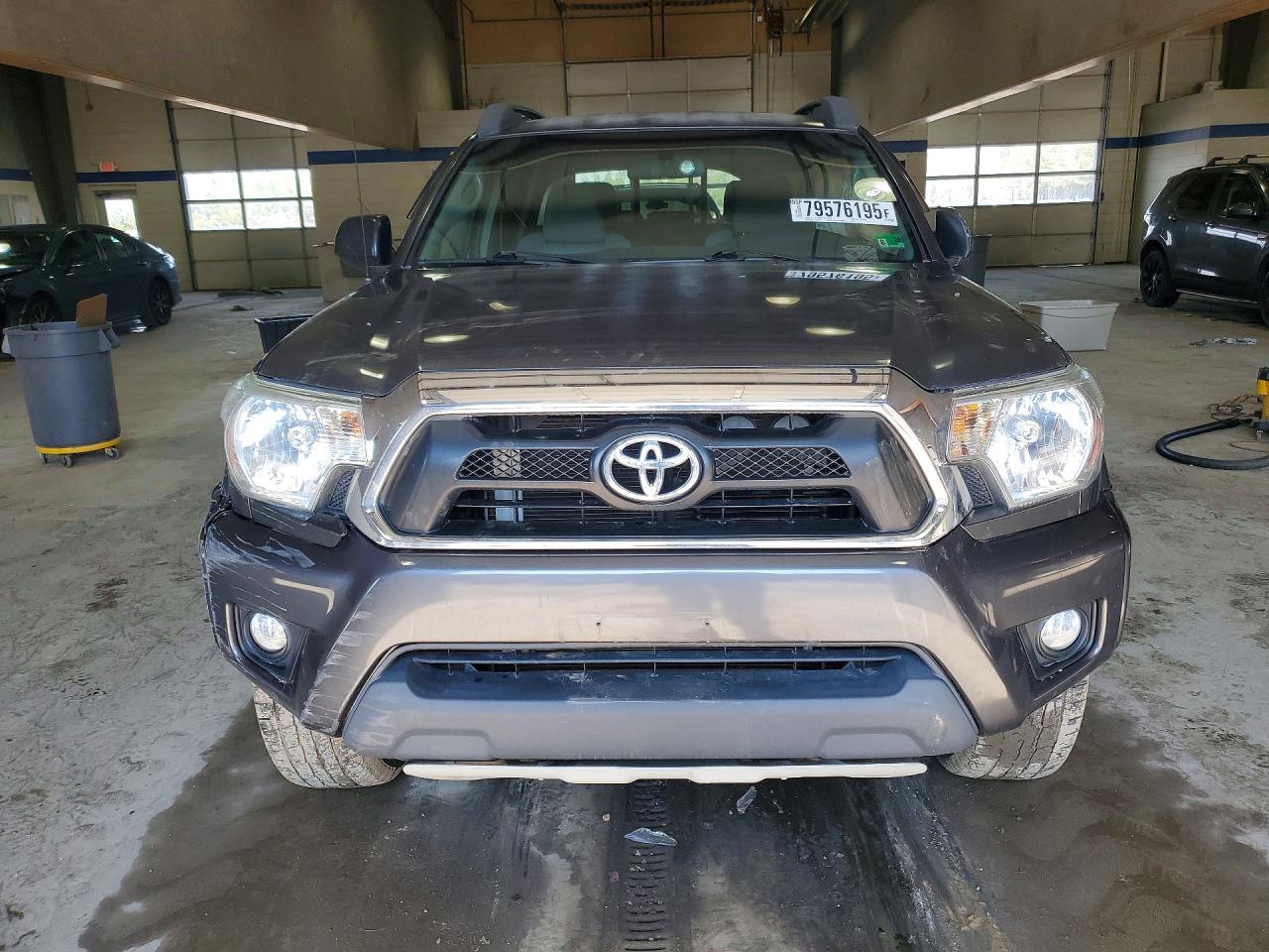 2015 Toyota Tacoma V6