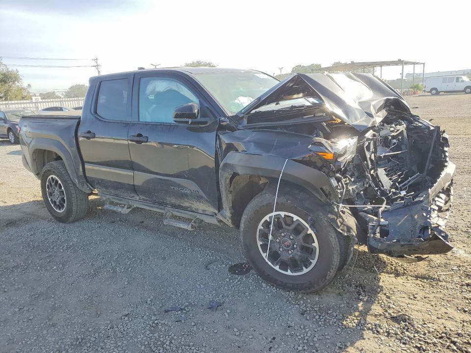 2025 Toyota Tacoma TRD OFF-ROAD HV