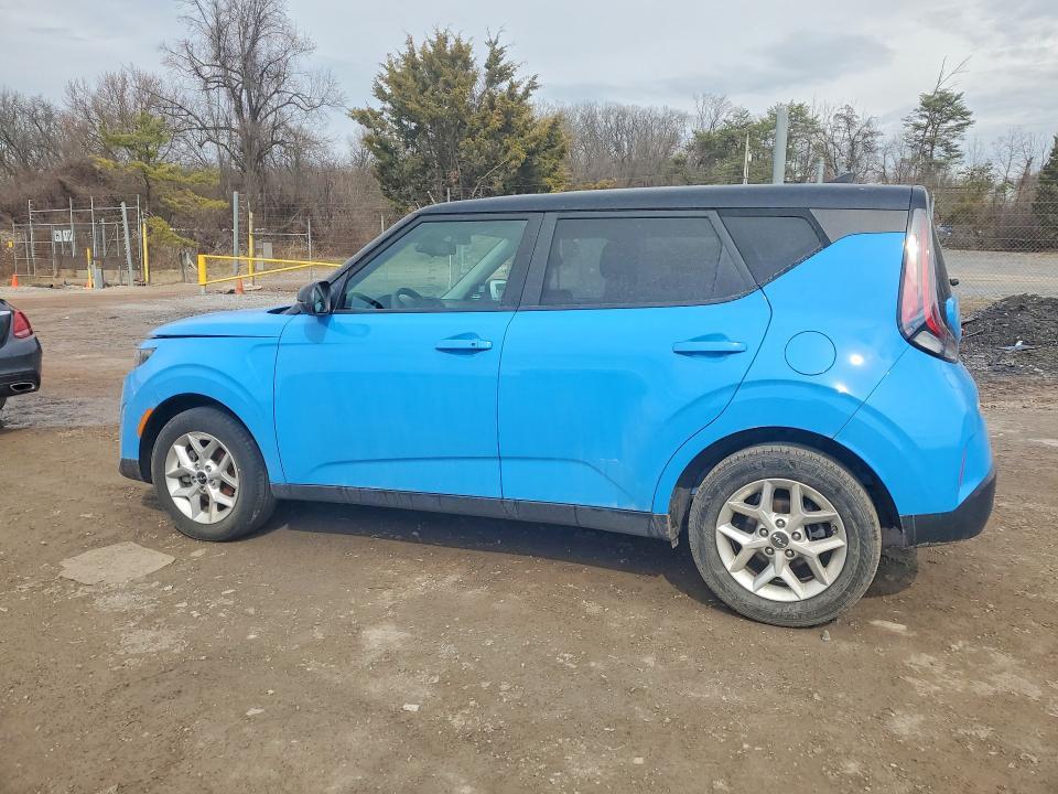 2024 KIA Soul s