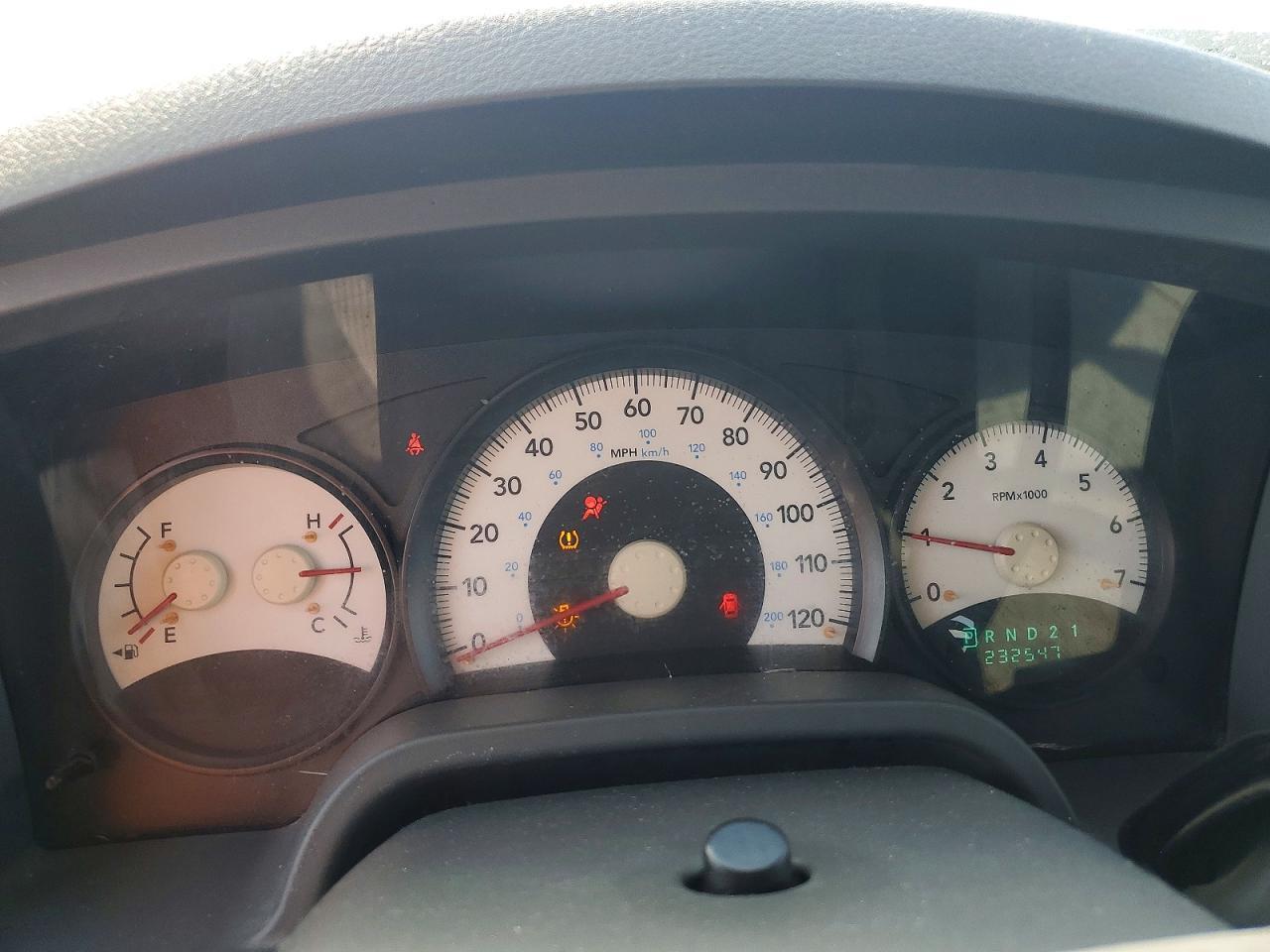 2005 Dodge Dakota Quattro