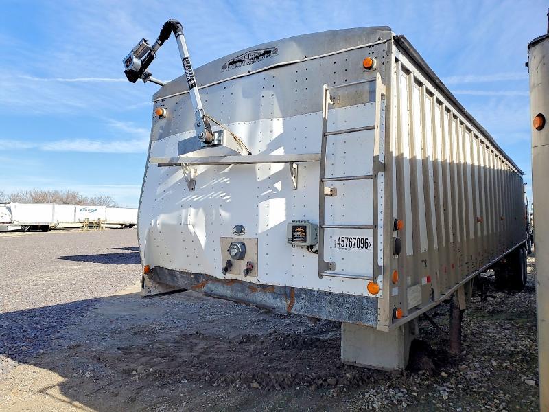 1999 Cornhusker Grain Trailer