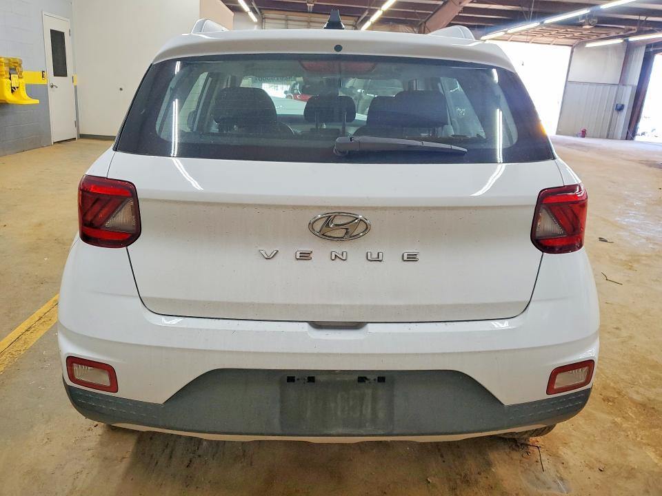2021 Hyundai Venue sel
