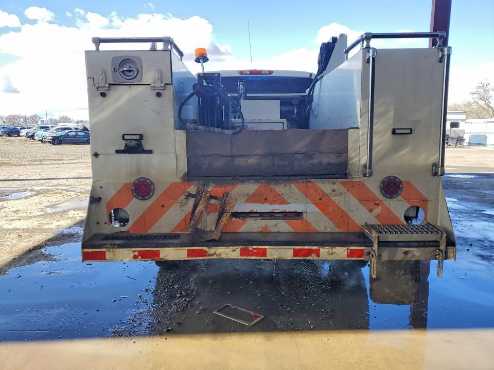 2013 Chevrolet Silverado 2500 Utility / Service Truck