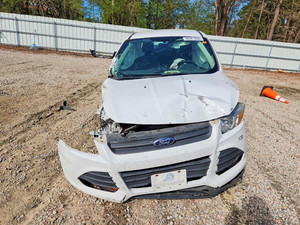 2016 Ford Escape s
