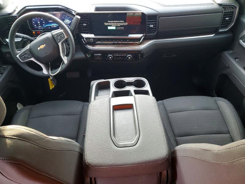 2025 Chevrolet Silverado K1500 LT