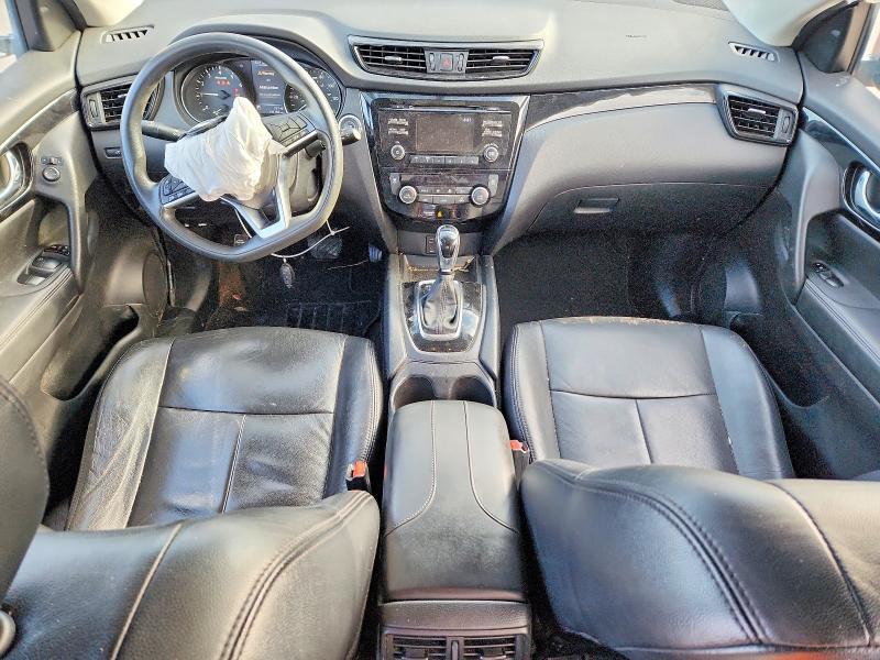 2018 Nissan Rogue Sport sv