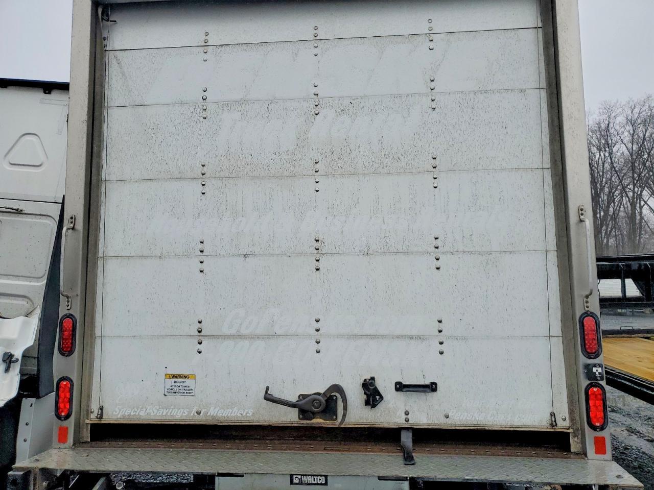 2024 Isuzu NPR HD BOX Truck